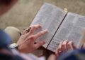 Finding Joy in Bible Study: The Benefits of Delving into Scripture