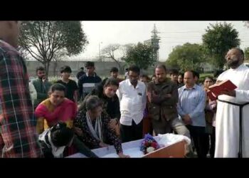 Funeral service of sahil saji.Age 21.Christian samitheri buradi delhi on11/3/2020