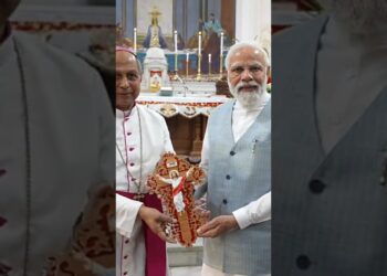 PM Modi Visits Delhi Church For Easter Celebration 🎊! #india #culture #easter